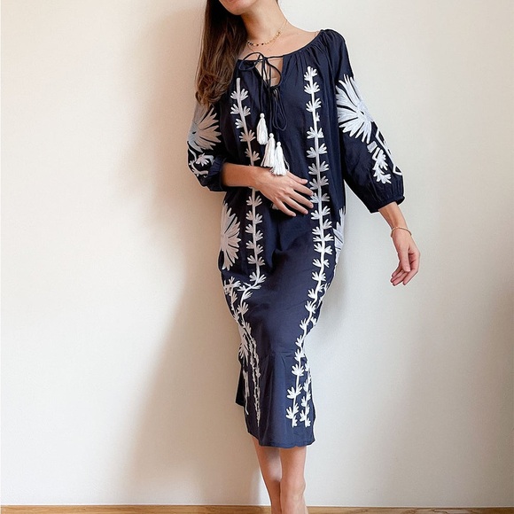 long sleeve flowy long dress Sample Sale | Long Bell Sleeve High Neck Flowy Wedding Dress